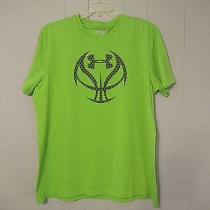 Under Armour green t-shirt